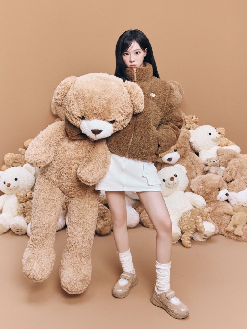 New Balance WINTER Breeze / SD2205BE worn by #WINTER for the Cozy