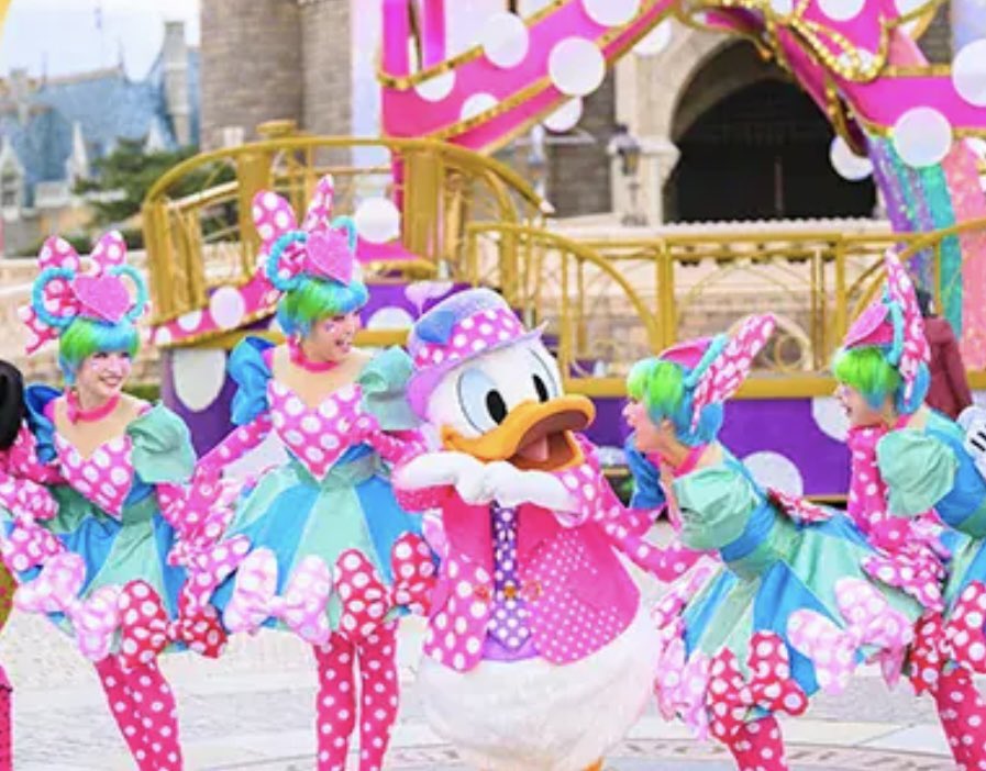 1月14日より、『ミニー＠ファンダーランド』がスタートします🎀(3月2日