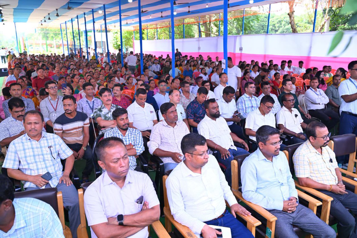 Glad to be part of the 17th Foundation Day celebration of the College of Veterinary Science &amp; Animal Husbandry, R.K. Nagar, Agartala.

The occasion was graced by Hon’ble CM <a href="/DrManikSaha2/">Prof.(Dr.) Manik Saha</a> Ji, whose inspiring words encouraged all to pursue excellence in veterinary education.