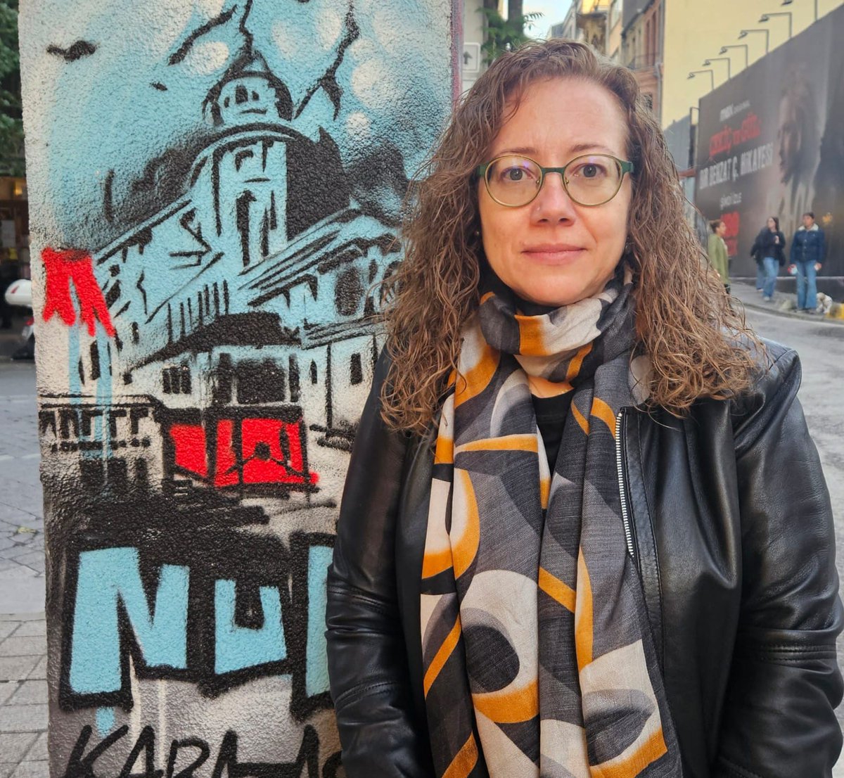 📻Bugün saat 16:30'da <a href="/acikradyo/">Apaçık Radyo</a>'da
📷Sosyolog ve akademisyen Zeynep Beşpınar ile “Makbul Kadınlık - Yeni Annelik” üzerine bir söyleşi gerçekleştiriyoruz.