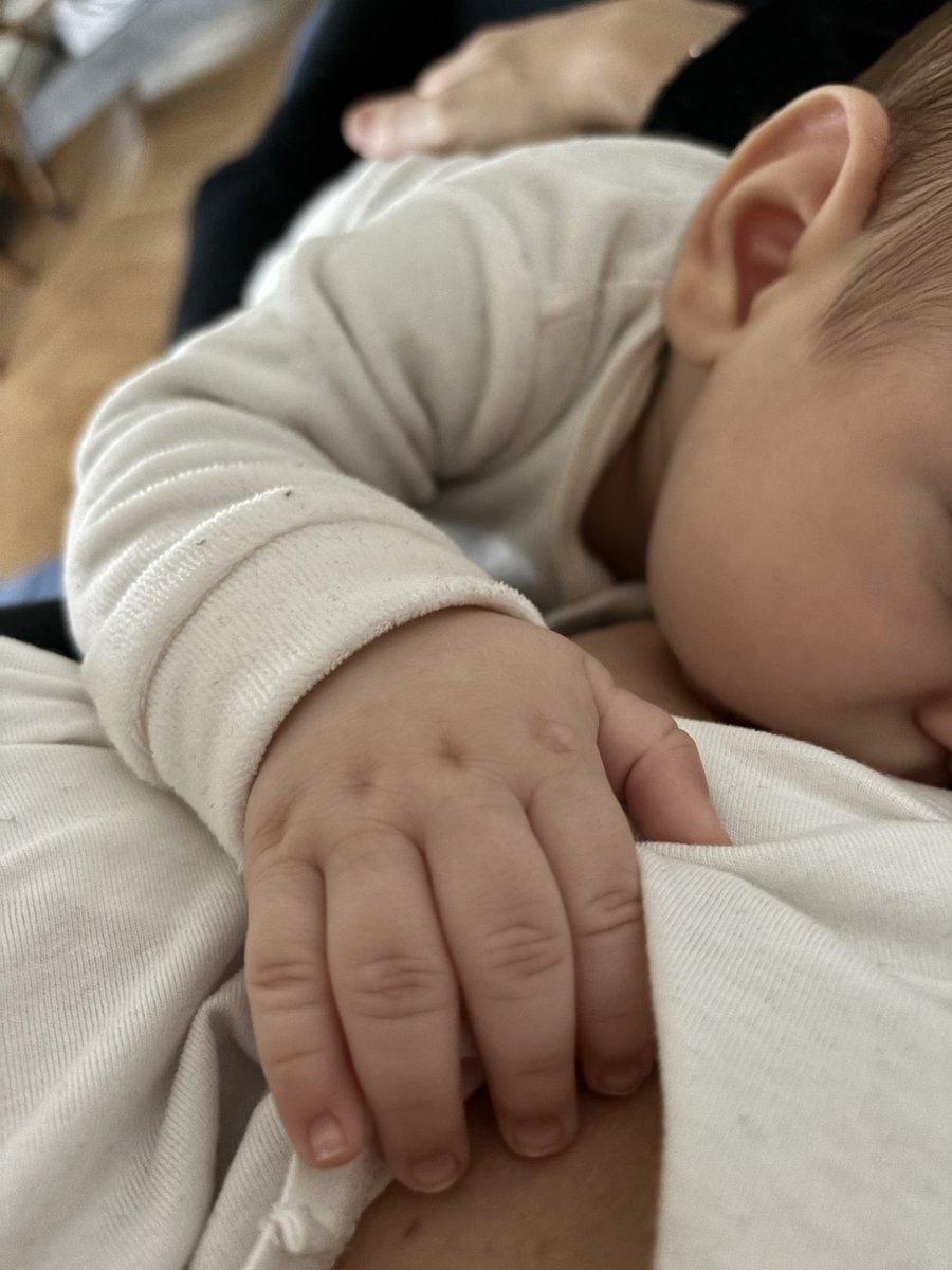 Giuppylicious tweet media