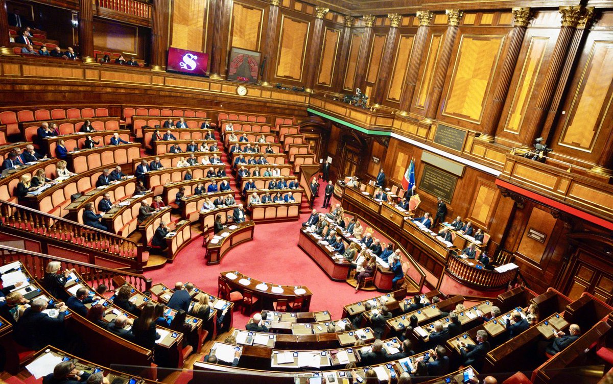 Tutti i nodi irrisolti del ddl Concorrenza: dalla moda ai taxi // <a href="/cg_pastore/">Giuseppe Pastore</a> 

👉👉 publicpolicy.it/tutti-i-nodi-i…