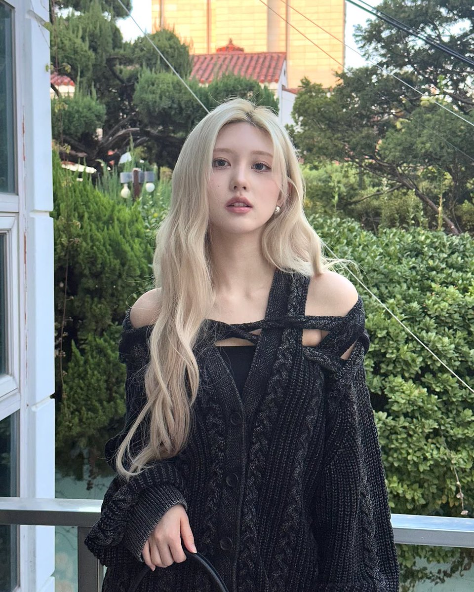 autumnjiwon's tweet photo. KIM GAEUL YOU DIVA 😩 https://t.co/XCxaHFINcN