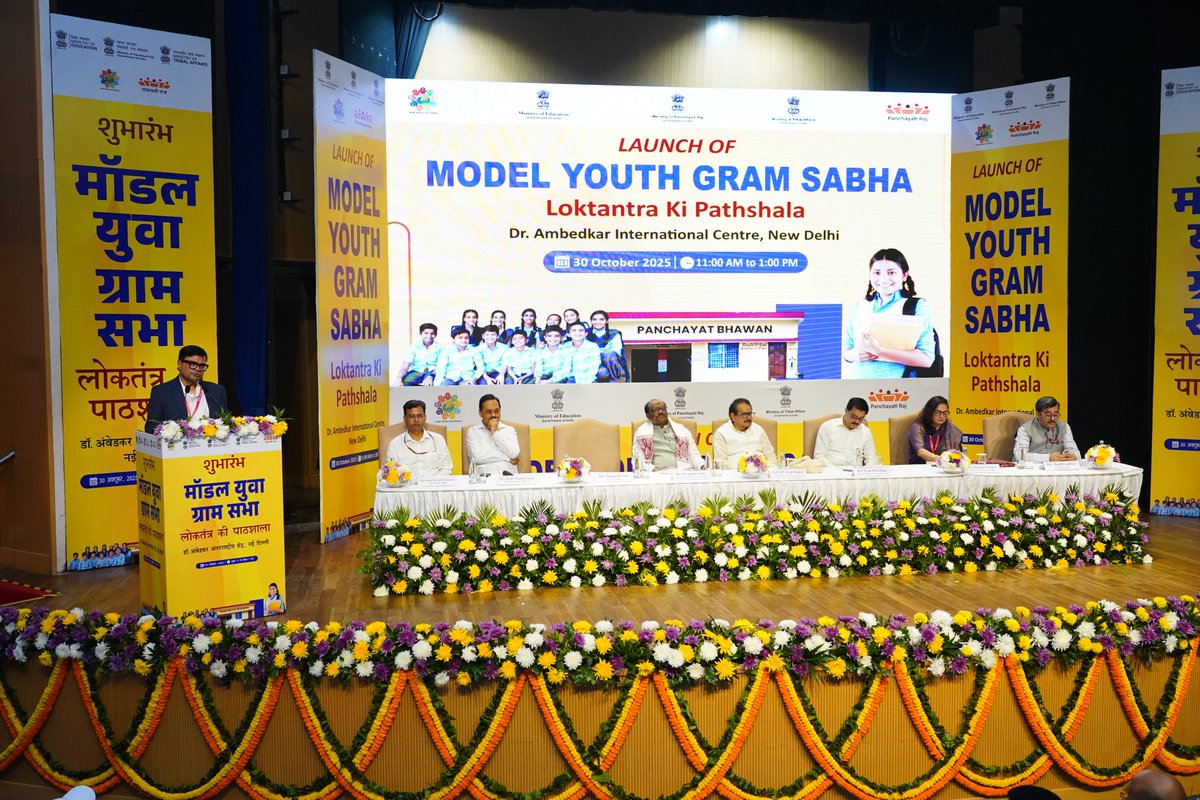 mopr_goi's tweet image. Shri Sanjay Kumar, Secretary, Department of School Education &amp;amp; Literacy (DoSEL), addressed the gathering at the Launch of Model Youth Gram Sabha held at Dr. Ambedkar International Centre, New Delhi.

While addressing, congratulated the Ministry of Panchayati Raj for this…