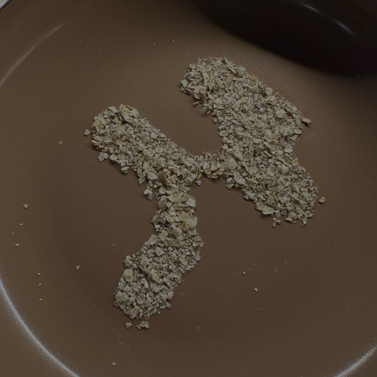 satanicinfant's tweet image. Web2 and Web3 are arguing in the kitchen.
chaos fills the air, pressure builds.
but Rialo stays quiet, cooking in silence, moving fast under heat until the breakthrough hits.
(Cosplaying “THE BEAR” Series)
@RialoHQ 
#Rialoween #YesChef