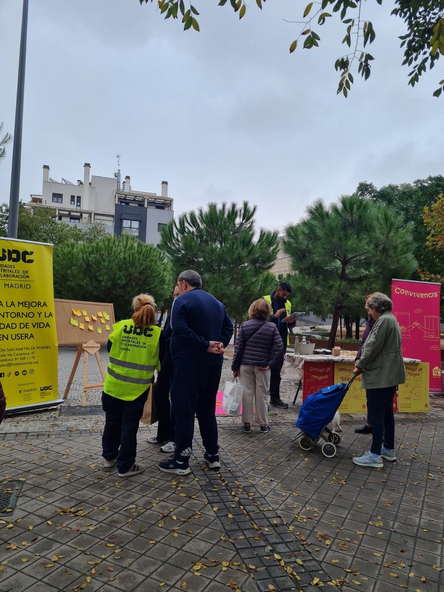 jmd_usera's tweet image. 📍Seguimos activos con #UseraTucasa para fomentar la convivencia, ruido y la gestión correcta de residuos que ayuden a mejorar la calidad de vida
Esta semana te esperamos por Almendrales 
¿Quieres mejorar tu barrio?
 🤝Con las #UDC
 #UseraTuCasa

👉informate.madrid.es/rrbns