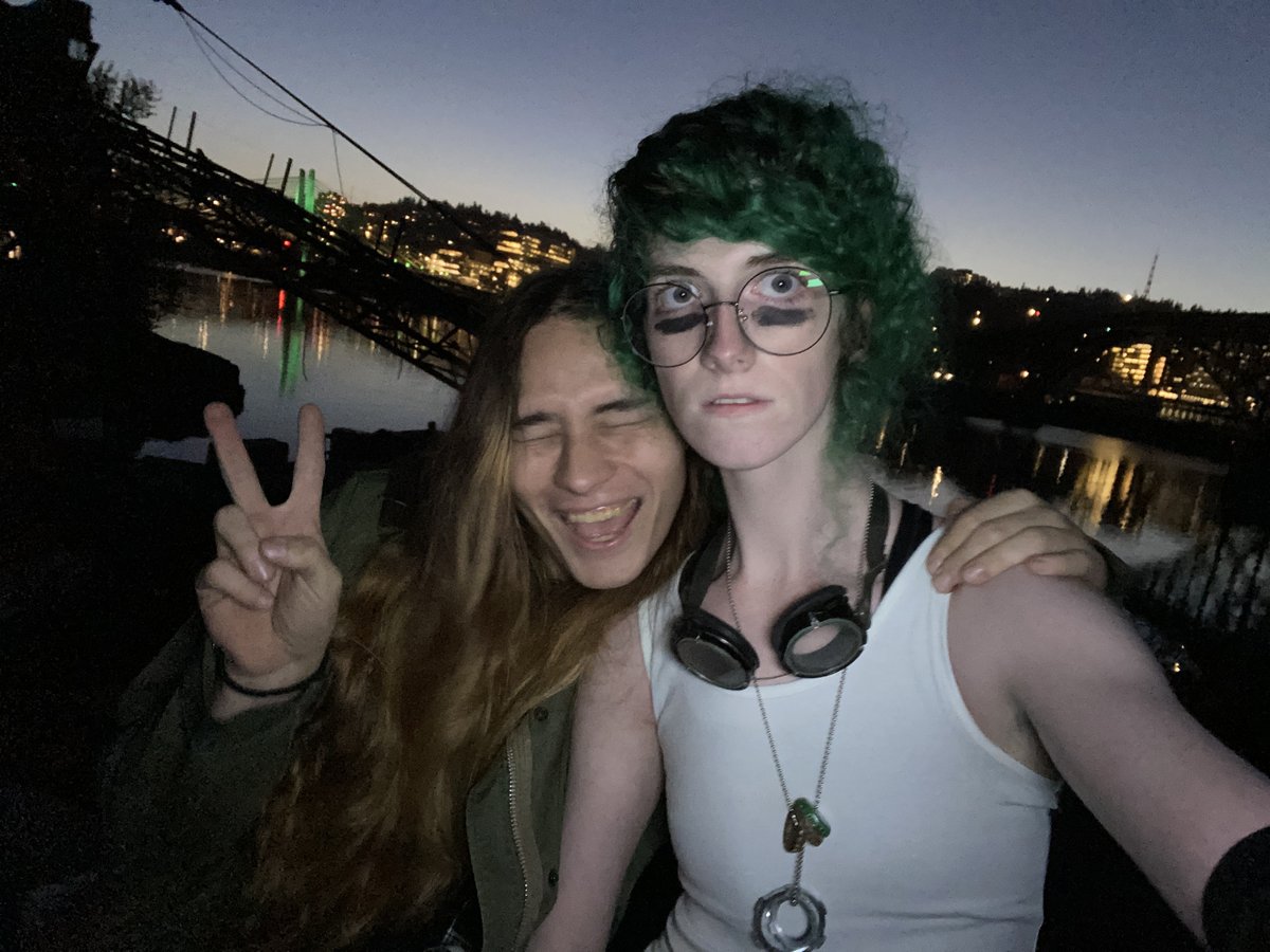 Cam 🐾 tweet media