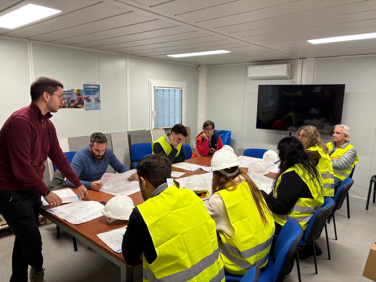 PROINLLER tweet media