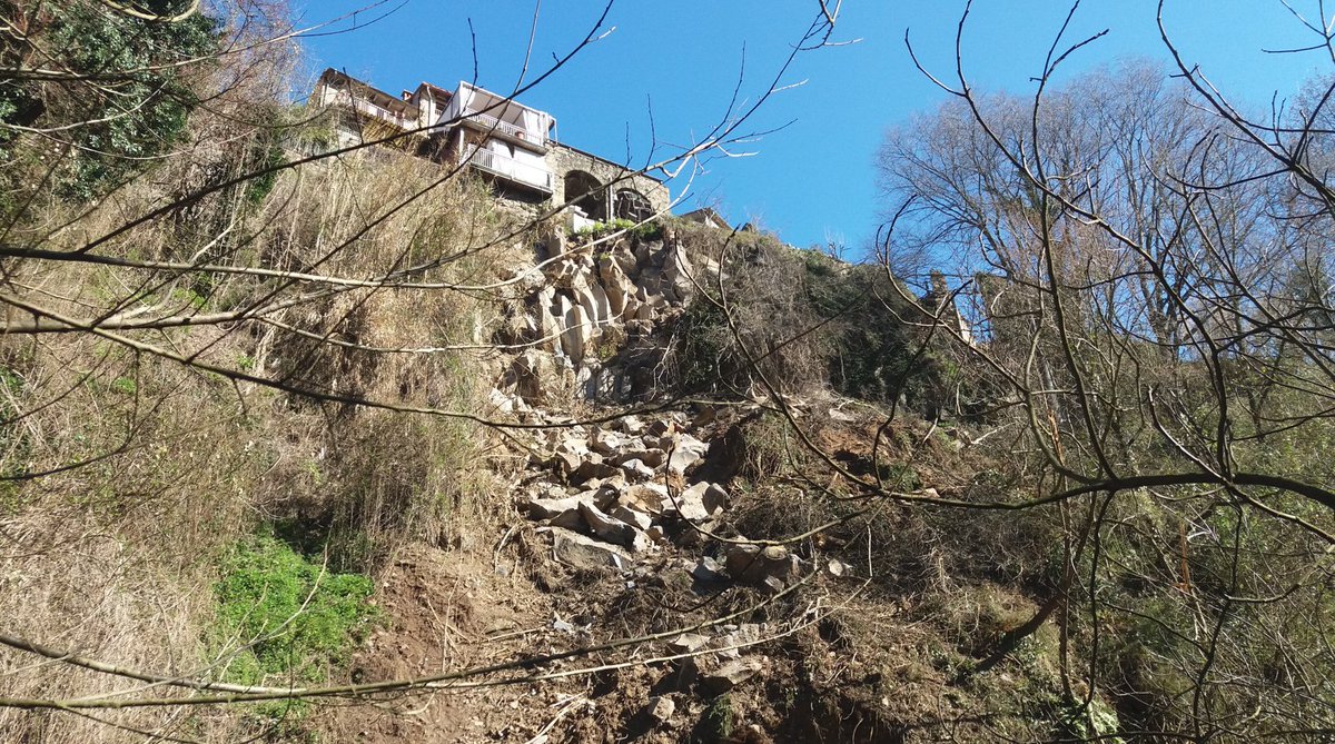 espaigea's tweet photo. 📢Atenció! Jornada de recerca i gestió del Parc Natural de la Zona Volcànica de la Garrotxa
🗓️6/11/2025
⌛️8:45 - 13:45h
📍Església-Museu de Castellfollit de la Roca
👉https://t.co/q9qTwbg1WK 
T'ho perdràs? https://t.co/wDtsWaF5BY