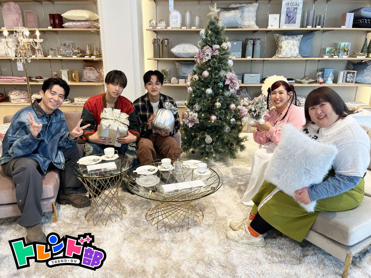 ころりんトート＆ポーチ コヤンイサムチョン☆クリスマスBIGケーキルミ