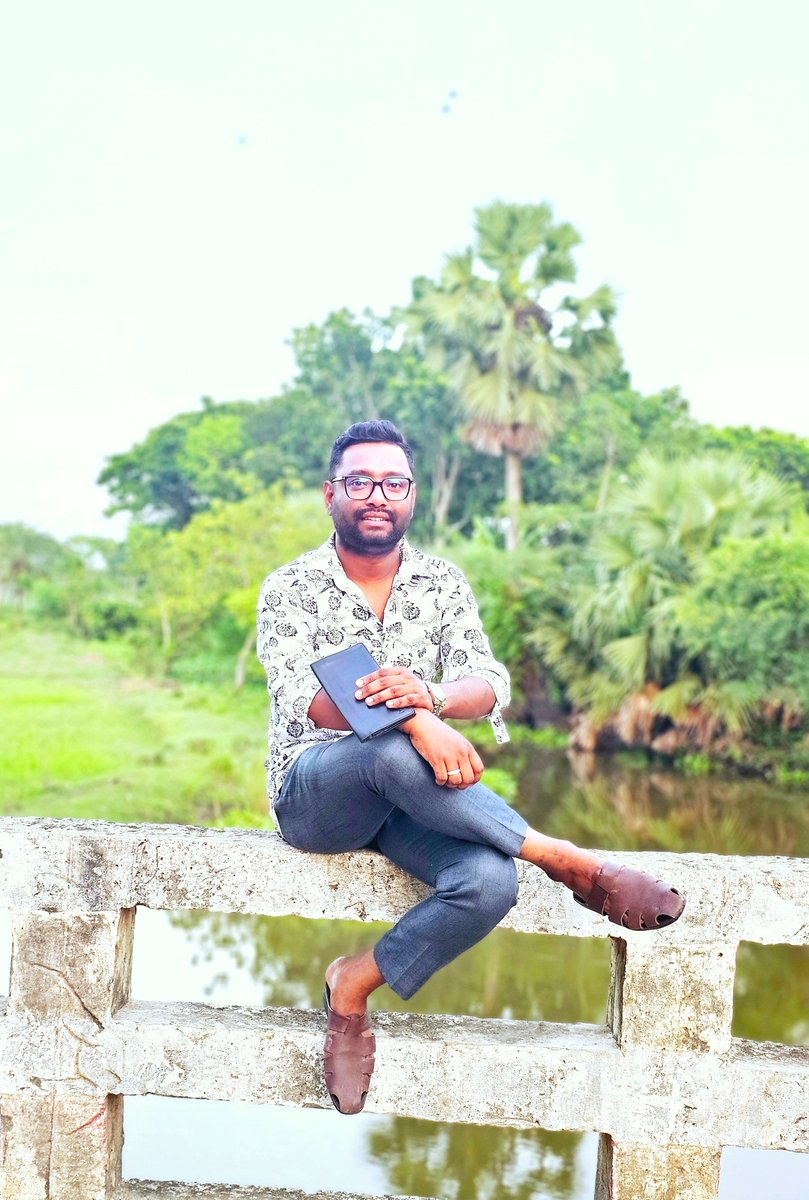 king_tushar_'s tweet photo. https://t.co/FyimNmzaEO
