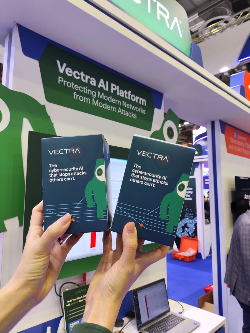 Vectra_AI's tweet image. Still buzzing from an incredible @GovWare!

It was great connecting with customers, partners, and peers across the cybersecurity community. 

Big thanks to M.Tech for the incredible support. Your partnership truly makes a difference. 

#GovWare #GovWare2025