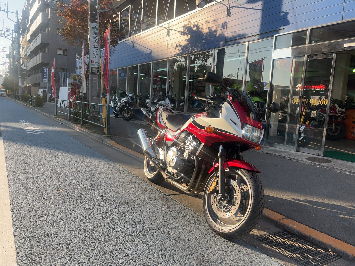 nLP5yunixK19799's tweet image. 納車😊