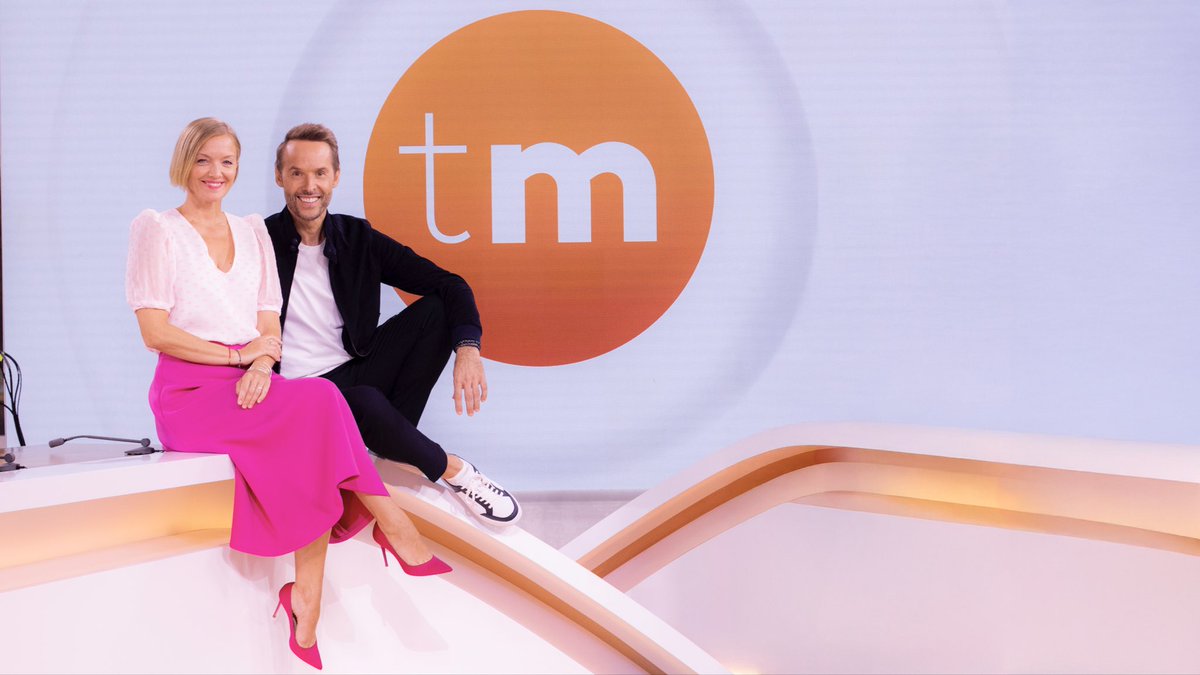 📈 #Audiences | #France2

<a href="/telematin/">Telematin</a>, première matinale de France, large leader hier :

📍 665 000 téléspectateurs et 21,5% de PdA

Avec <a href="/mlauque/">Maya Lauqué</a> et <a href="/DamienThevenot/">♑️ Damien Thévenot ♐️</a>

Merci pour votre fidélité 🙏