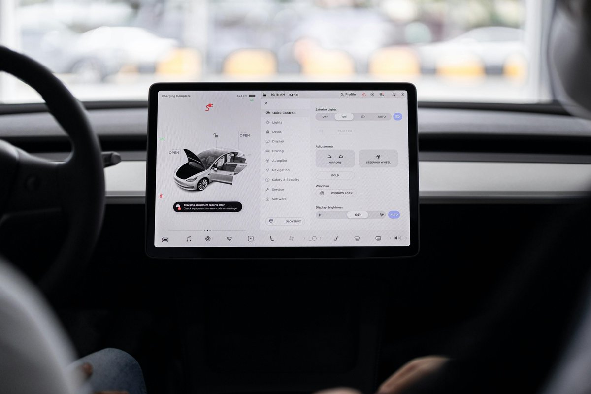 Intelligenza artificiale in auto, solo il 10% sa cos'è

tinyurl.com/yw4xzf8c