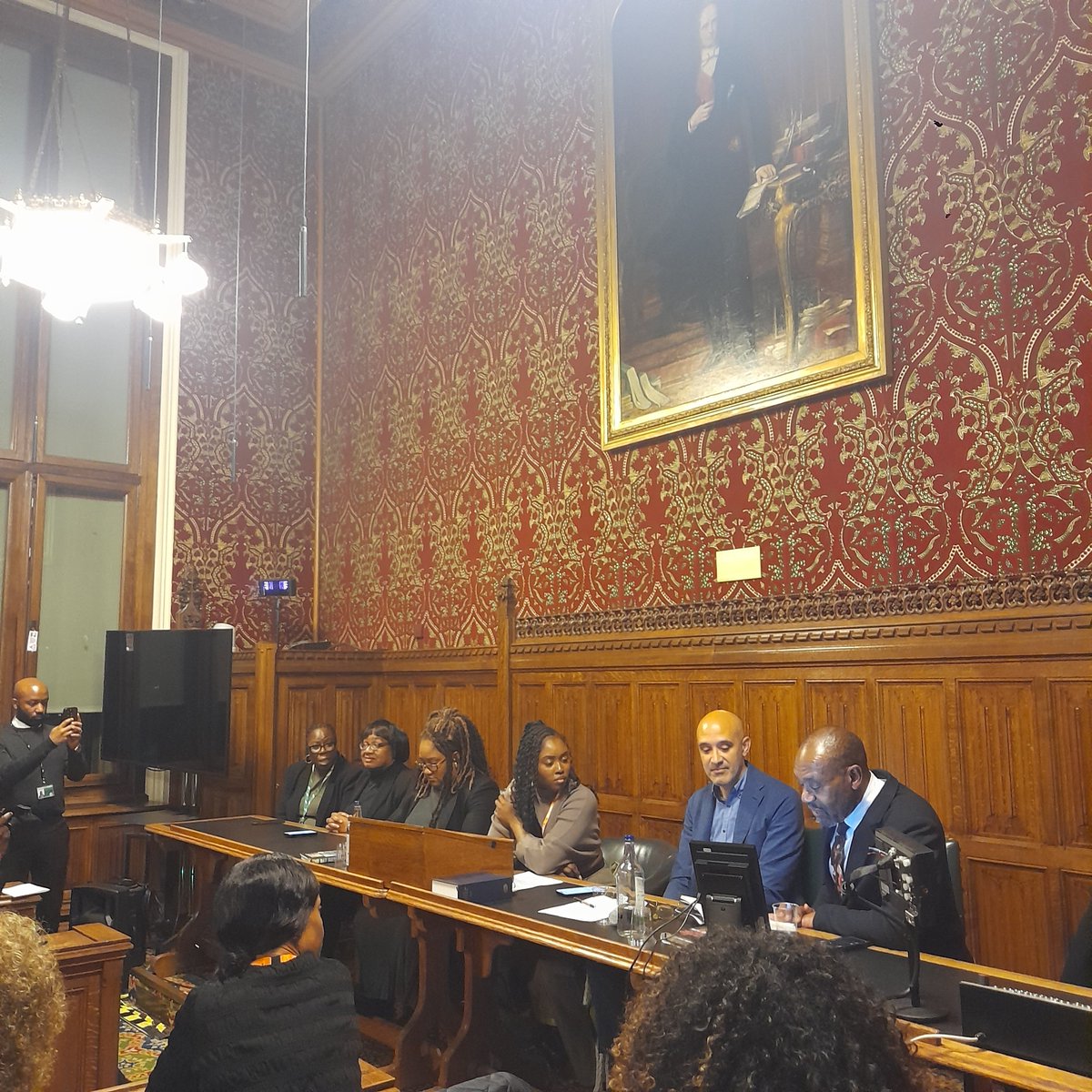 AmixedJamaican's tweet image. Thanks to @marcusryder  @HackneyAbbott @BellRibeiroAddy for the conversation about #reparations with @LennyHenry  promoting his new book #thebigpayback in #Parliament #October2025  Thank you too Glenroy Watson for  @infoGACuk annual #August #reparations Conference #London  🇬🇧