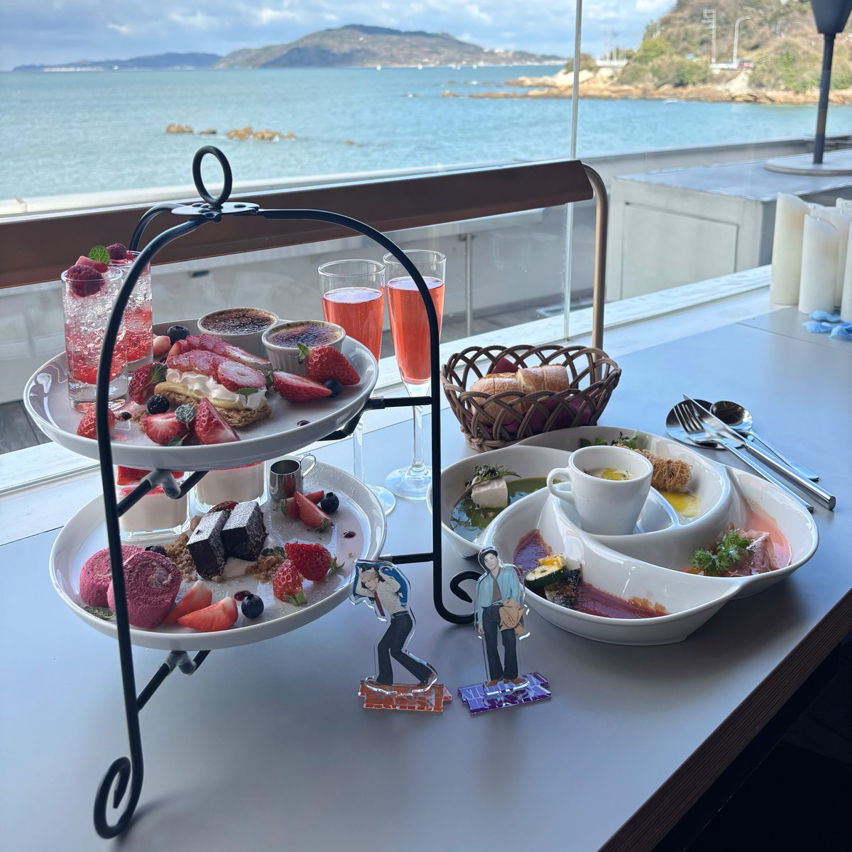 krtkn127's tweet photo. ŧ‹”( ‘ч’ )ŧ‹”💕🍓🍒💘✨ https://t.co/w8fRc37Ge1