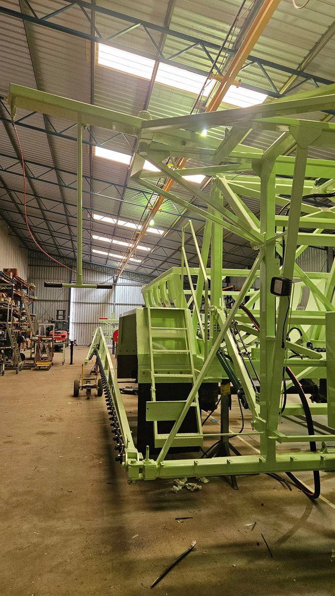 Hydra Boom tweet media