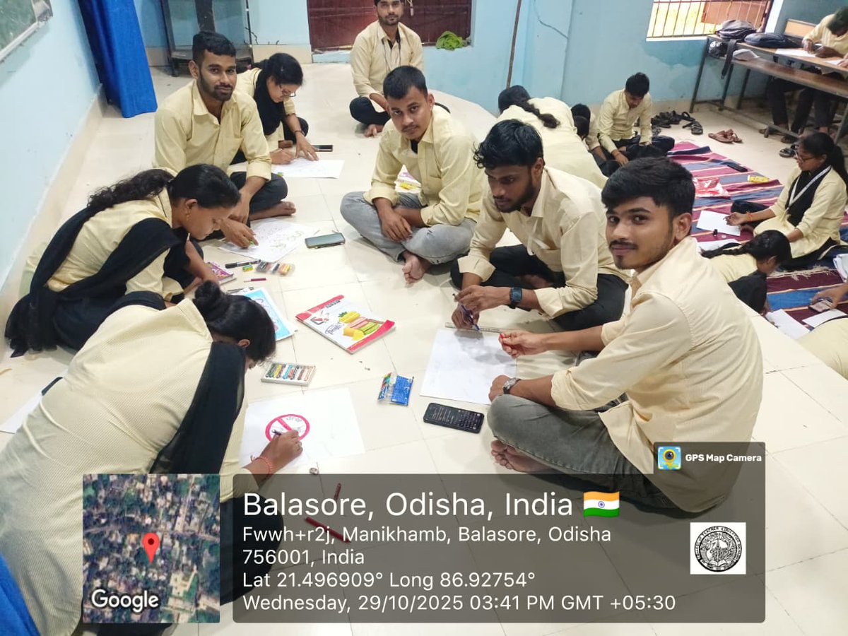 CTEBalasore's tweet photo. CTE Balasore, conducted Odia and English debate competitions among the students on the 2nd day and a poster-making competition on the 3rd day of the Vigilance awareness week observation .
@DHE_Odisha
@ncte_official
@OdishaOshec https://t.co/r36TQ6lHLz