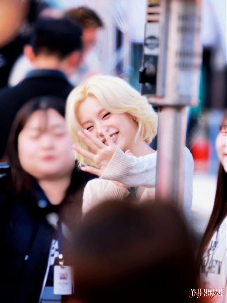 20251028
TOMMY HILFIGER RACING CLUB

🐈‍⬛

#ITZY #있지 #예지 #YEJI