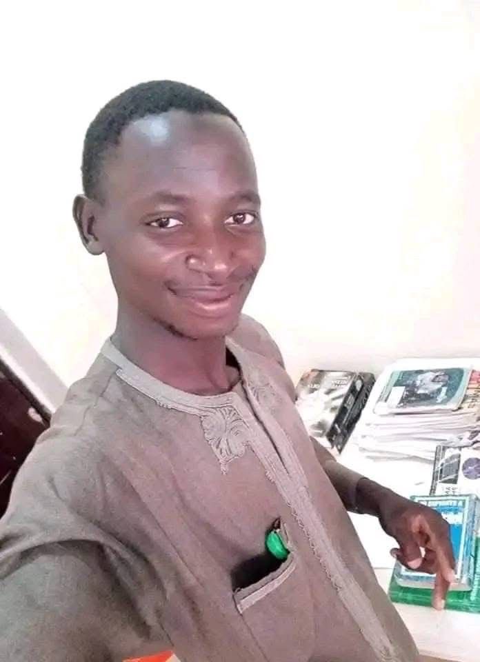 jibreelKhalil's tweet photo. Remember this guy? Who ultimately won the seat of Nguru, Yobe State constituency, where the residents of the constituency raised money through crowdsourcing to run for office? Back then, he was a schoolteacher. 

His current condition is shown in the final frame in literally just 3-years of leadership. Nothing performs magic better than money.