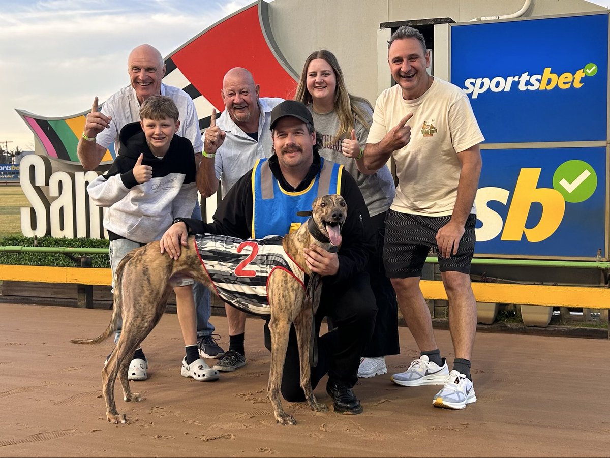 Smooth as… 🥃

Whiskey Whiskers a slick 29.17s winner!