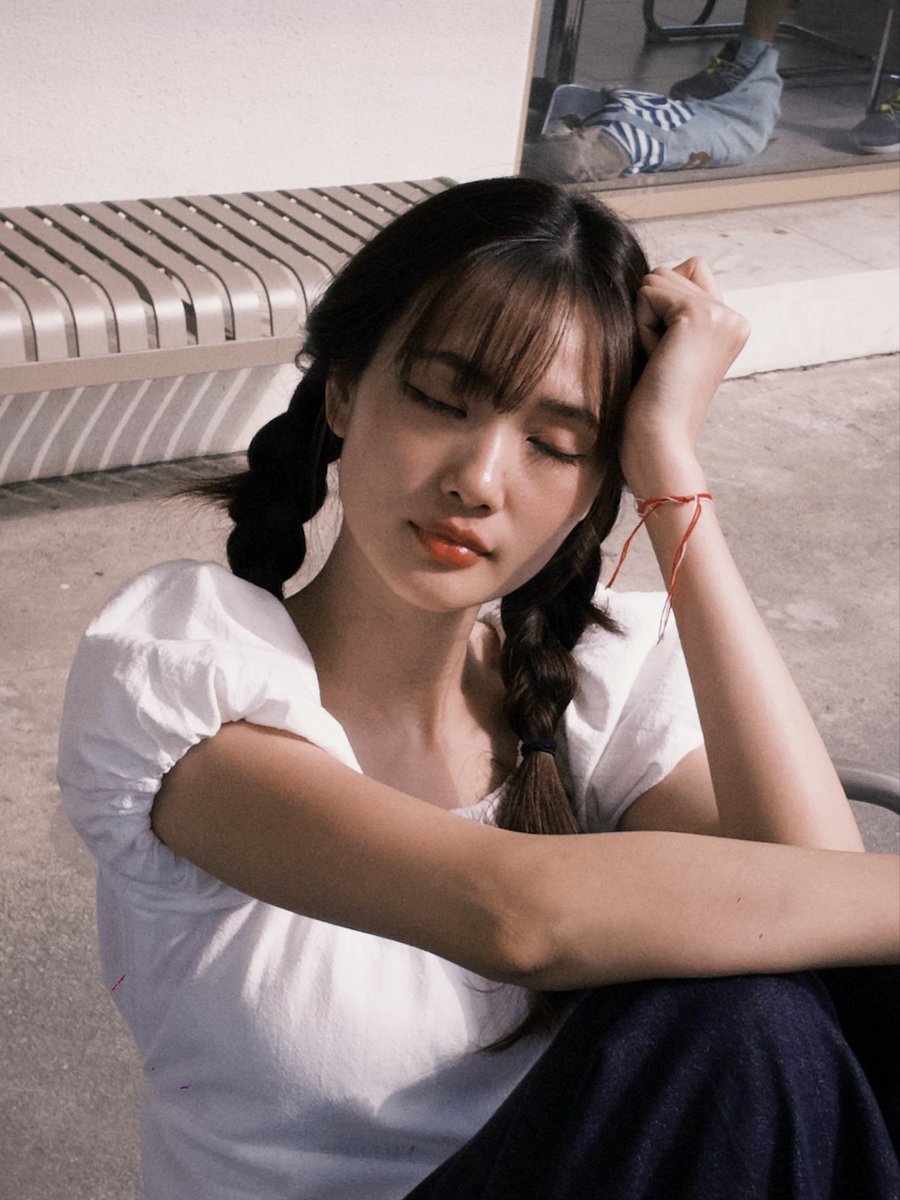 PiployRR's tweet photo. เมื่อให้พี่แจนถ่ายรูปให้  ไม่หลับตาก็ตาลอย ไม่ตาลอย ก็อ๊องแง๊ง ดี๊ดี 😵‍💫 https://t.co/qmvyDG5XE8