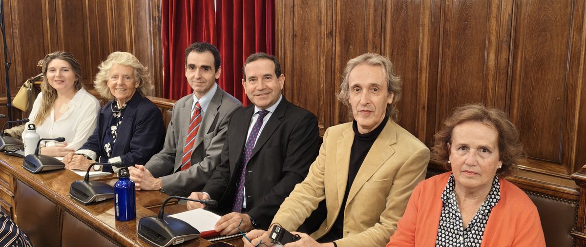 📋Da comienzo el  Pleno de #Getxo de este mes:

📽️No te lo pierdas y síguelo en directo aquí⤵️
getxo.eus/es/ayuntamient…