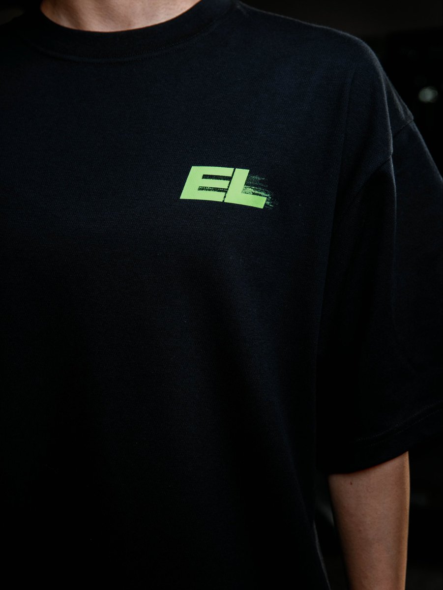 everlift_jp's tweet photo. 販売開始:10月30日(木)
note 購読者限定アーリーアクセス:19:00〜
一般販売 21:00〜
Prime Tee - 3COLORS
・BLK/WHT
・WHT/BLK
・BLK/GRN
※Big Silhouette Teeと同じサイズ感です
※今回Prime Tee (WHT/BLK)のSサイズはございません
#EVERLIFT #CommittedToGreatness #pushtheenvelope https://t.co/rtPedLAN8E