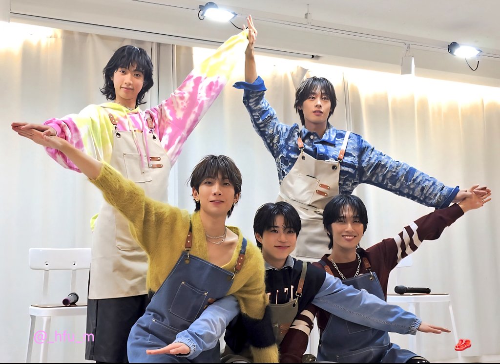 _hfu_m's tweet photo. 10/18💛카페

📸🌠

#Teenage_Blue #HiFiUnicorn​ #하이파이유니콘​ #ハイファイユニコーン​ #HFU​ #하파유​ #ハパユ​ #엄태민​ #후쿠시마슈토​ #김현율​ #손기윤​ #허민​ #MIN​ #ミン https://t.co/i7TTj8SzYr