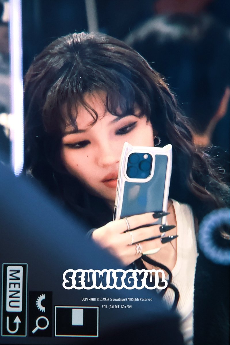 seuwitgyul's tweet image. 251030

소연이 오늘도 너무 예뻐ʕ”̮ॽुෆ⃛

#소연 #전소연 #아이들 
#SOYEON #idle