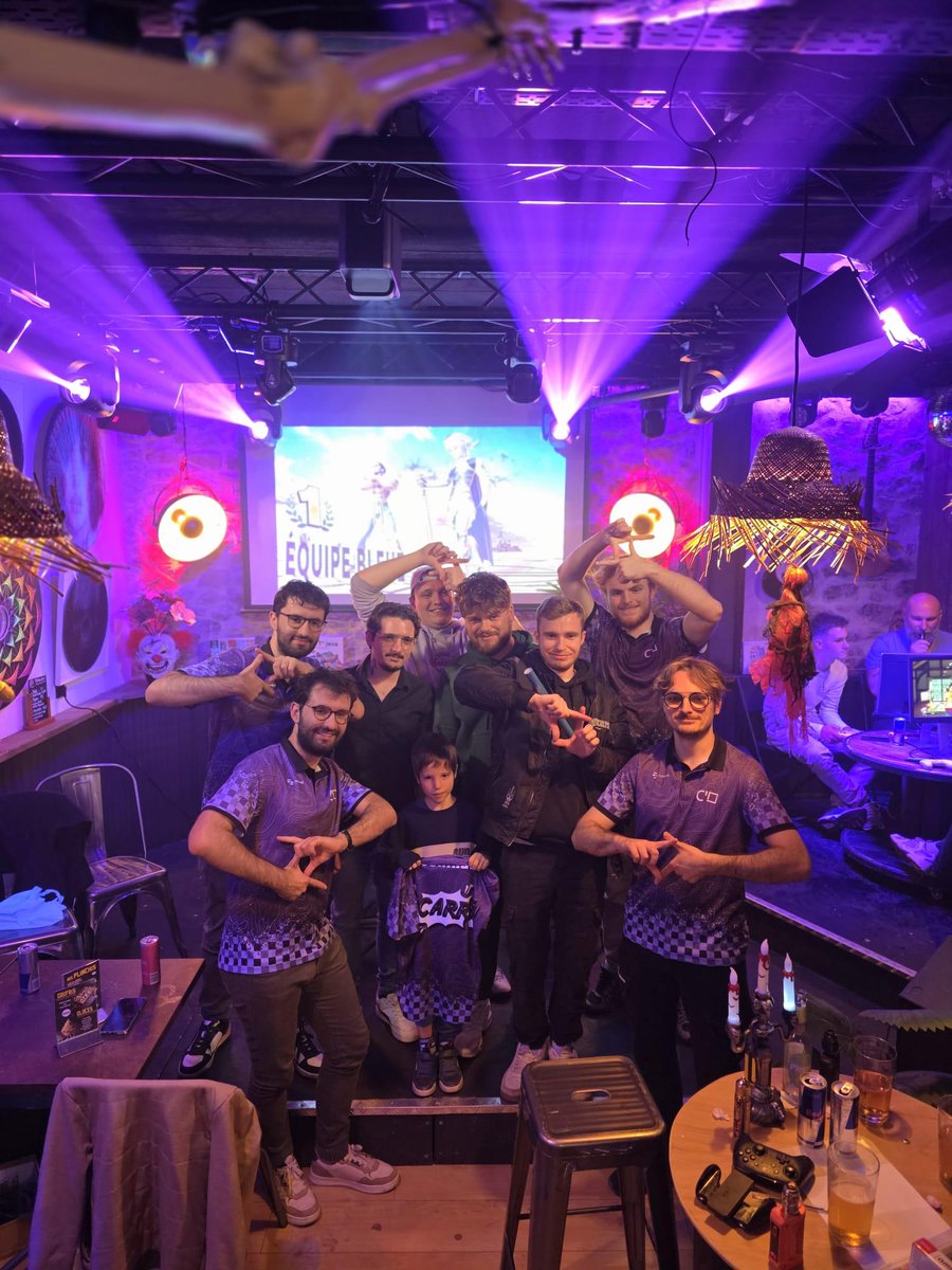 CCarreEsport's tweet photo. 🔥 Notre évent Smash au K-Lumet était tout simplement incroyable !
Un grand merci à tous les participants pour l’ambiance, les matchs de folie et la bonne vibe du début à la fin 💥
On se revoit très vite pour la prochaine 👀🎮 #SmashBros #EventGaming #Klumet https://t.co/WCyIhvb34H