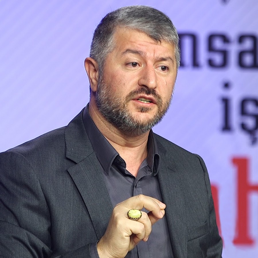 🗣️ Muhammed Emin Yıldırım:

"Yıllardır mazlum Sudan halkı biraz olsun ferahlık görmedi. Darbe üstüne darbeler, kabile savaşları ve başta israil olmak üzere zalimlerin hesapları bölgeyi kan gölüne çevirdi. 

Allah (cc) yardımcıları olsun. Sahipsizlik çok zor… Mevlâ bu ümmeti bir