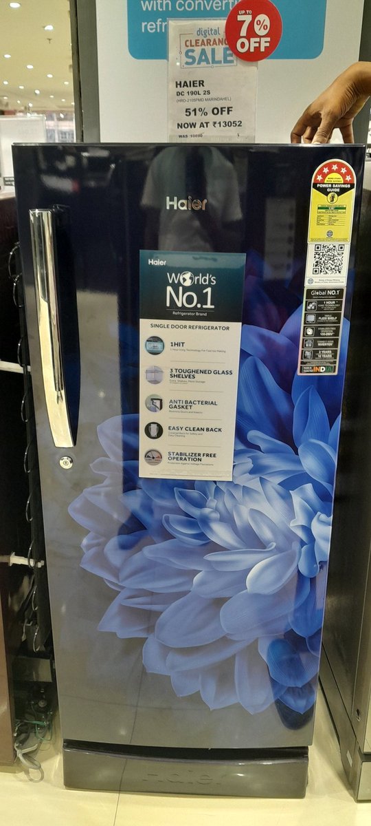 IAS_Suryaa's tweet photo. As a valuable customer of reliance digital,Today I visited at your store boring canal road patna for purchasing refrigerator I'm quite happy to buy but at instant the price which was shown is different from actual price. Kindly resolve this issue @RelianceDigital @jagograhakjago https://t.co/zXWAAdnPEG