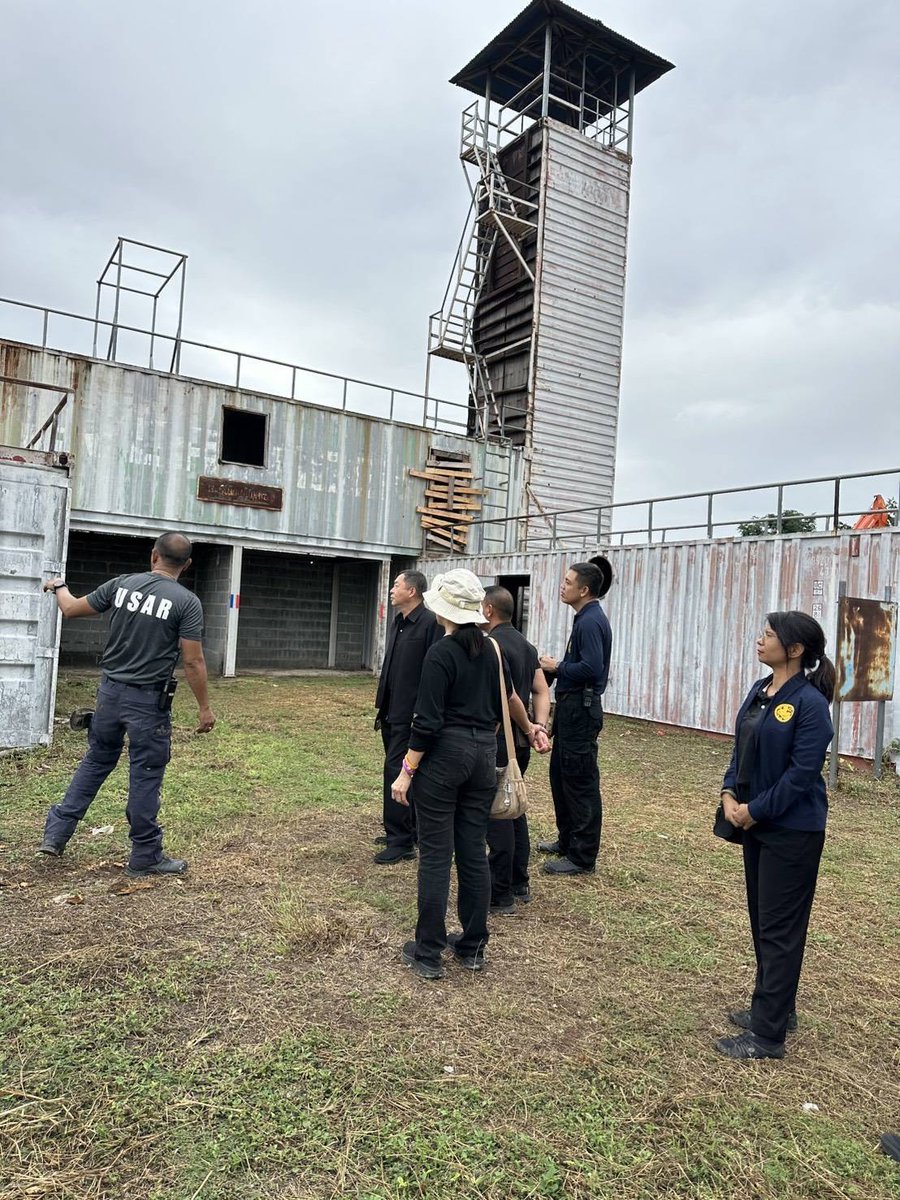 📌รองอธิบดี ปภ. ลงพื้นที่ตรวจความพร้อมของสถานที่จัดการประเมินทีม USAR Thailand ตามมาตรฐานของคณะที่ปรึกษาด้านการค้นหาและกู้ภัยระหว่างประเทศ (INSARAG External Classification: IEC) ที่จะจัดขึ้นช่วงวันที่ 10-14พ.ย.นี้ อ่านต่อ.. shorturl.asia/GN0g8 #ปภ #INSARAG #IEC #USARThailand