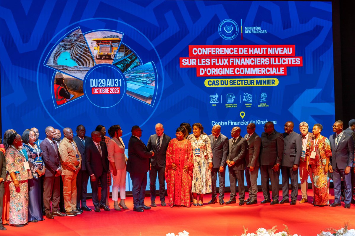 📍Ce mercredi 29 Octobre 2025, s’est ouverte, dans la salle Podium 1 du Centre Financier de Kinshasa, la Conférence de haut niveau sur les flux financiers illicites d’origine commerciale, cas du secteur minier.

Représentant le Directeur Général de la DGDA, le Directeur Général