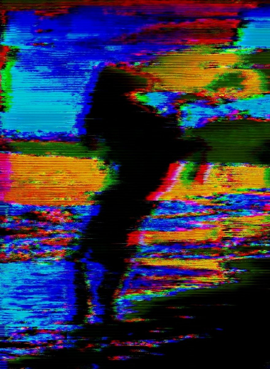 Drunken horse 
objkt.com/tokens/KT1TLVa…
#glitch  #digital  #horse