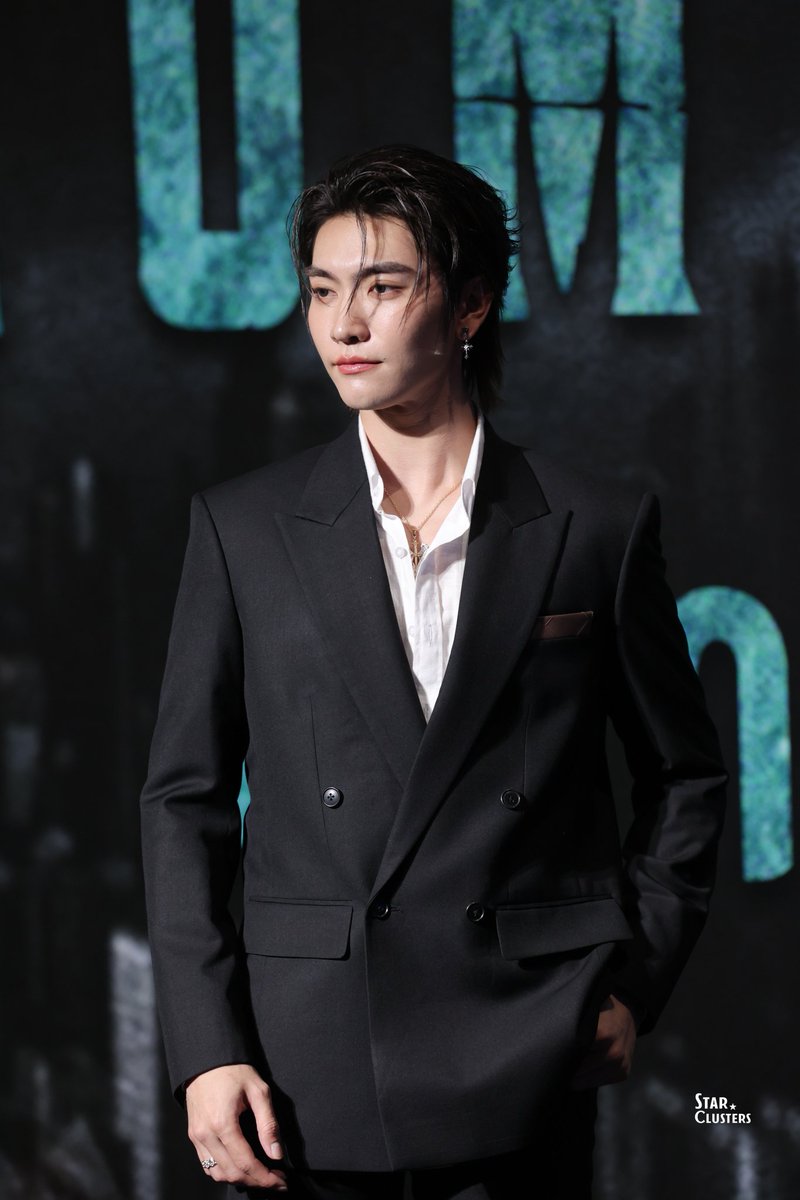 “บอส ชัยกมล” ร่วมเดิน Black Carpet ในงาน "Zomvivor Awakening Night" 

ZOMVIVOR X NETFLIX 
#ZomvivorAwakeningNight
#Bosschaikamon