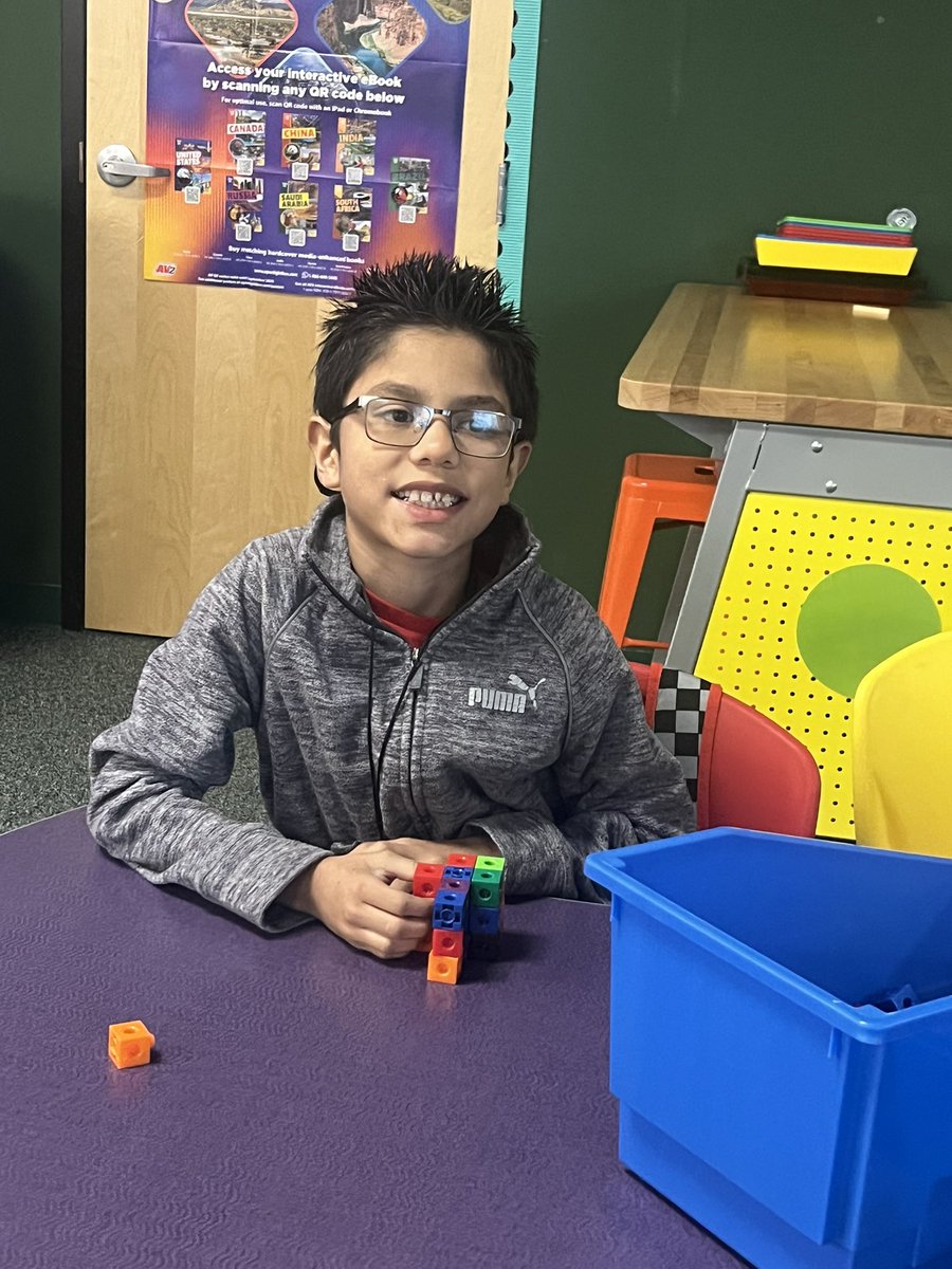 Raquelf1031's tweet image. Birthday month and so much happening @NISDCole Thank you to @Hernandez_J16 for the Maker Space in the morning our boy was so excited! Iris &amp;amp; I were #Booed 🎃 👻 💜 #Halloween2025 #teacherlife