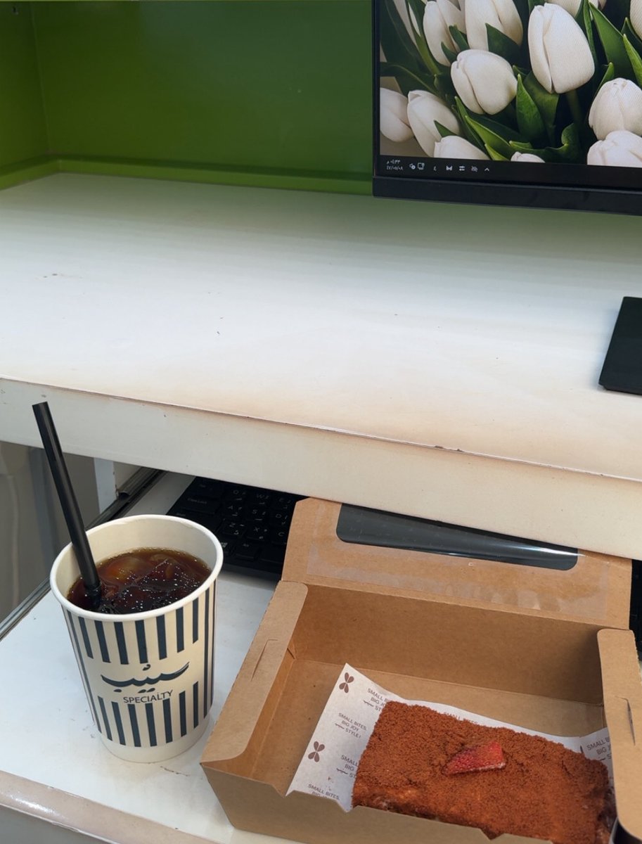 e27Sh's tweet image. الإستمرارية رغم انعدام الشغف.