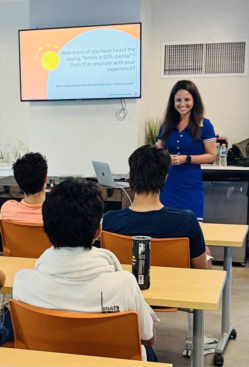 dorakurimay's tweet image. Mindset is everything. 💪
Grateful to share my Mental Game &amp;amp; Mental Toughness workshop with the amazing youth at Biltmore Tennis Center!
Loved their energy, focus &amp;amp; drive to grow. 🌟

#TennisLife #MindsetMatters #ChampionMindset #BiltmoreTennis #MentalGame