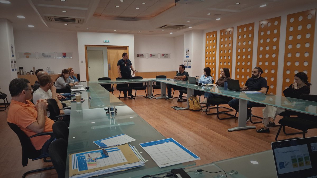 🥰🤗#proud to have been able to contribute to #ResAlliance by serving as a #resilienceambassador and by conducting activities within our #cyprus #LandLab.
👇👇👇
cerides.euc.ac.cy/featured-artic…