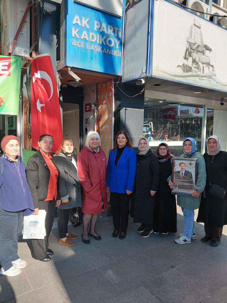 Ak Parti İstanbul Teşkilatı olarak 39 İlçede eş zamanlı ev ziyaretlerimizi gerçekleştirdik ….🙏🇹🇷🇹🇷