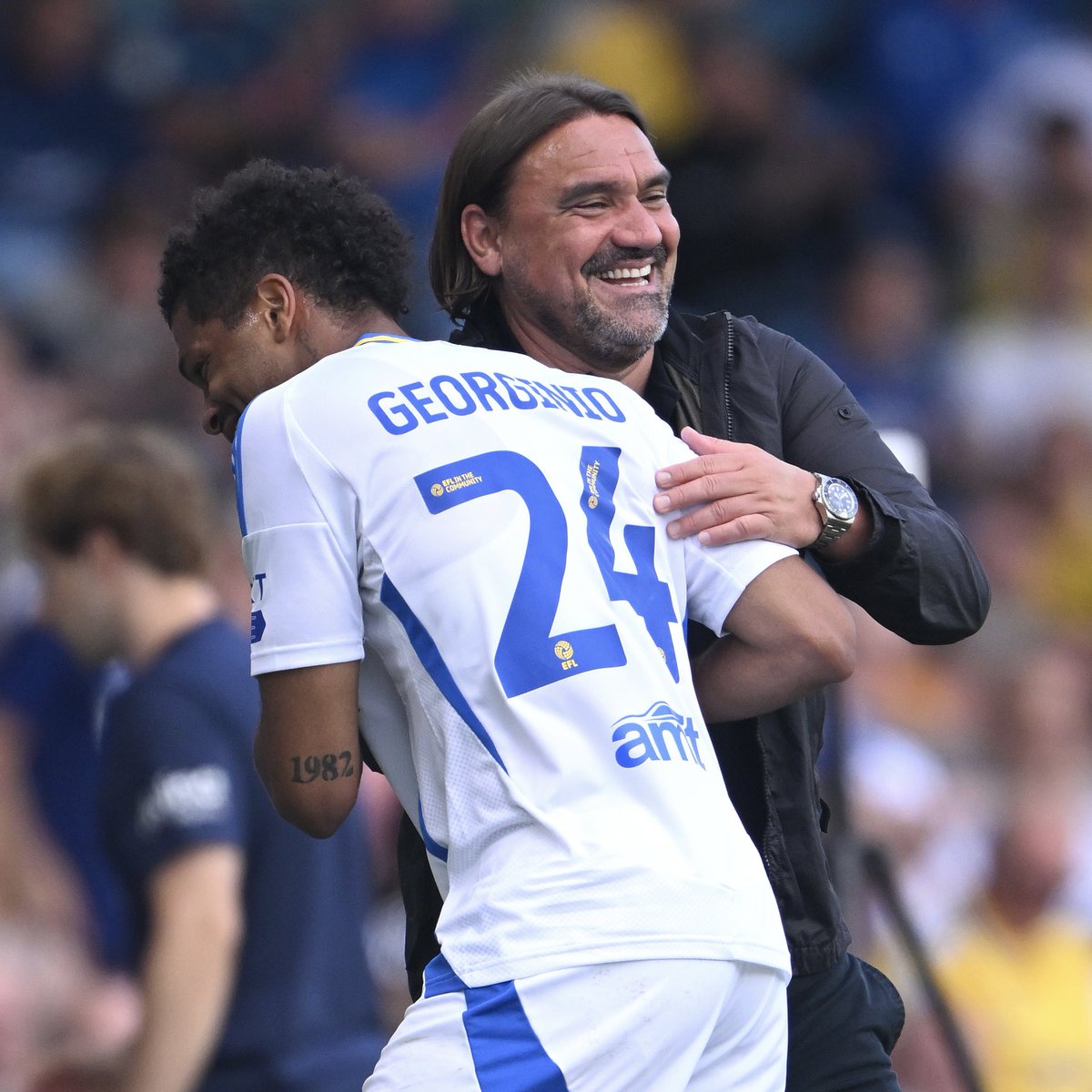 LUFC's tweet photo. 💬 𝗗𝗙 𝗼𝗻 𝗚𝗲𝗼𝗿𝗴𝗶𝗻𝗶𝗼: “He was a joy to work with, he always wanted to improve and progress. He’s an important player for them and developing into a star on this level. I don’t want to praise him too much because we want to make sure he doesn’t shine too much.” https://t.co/jb9uwAsm6I