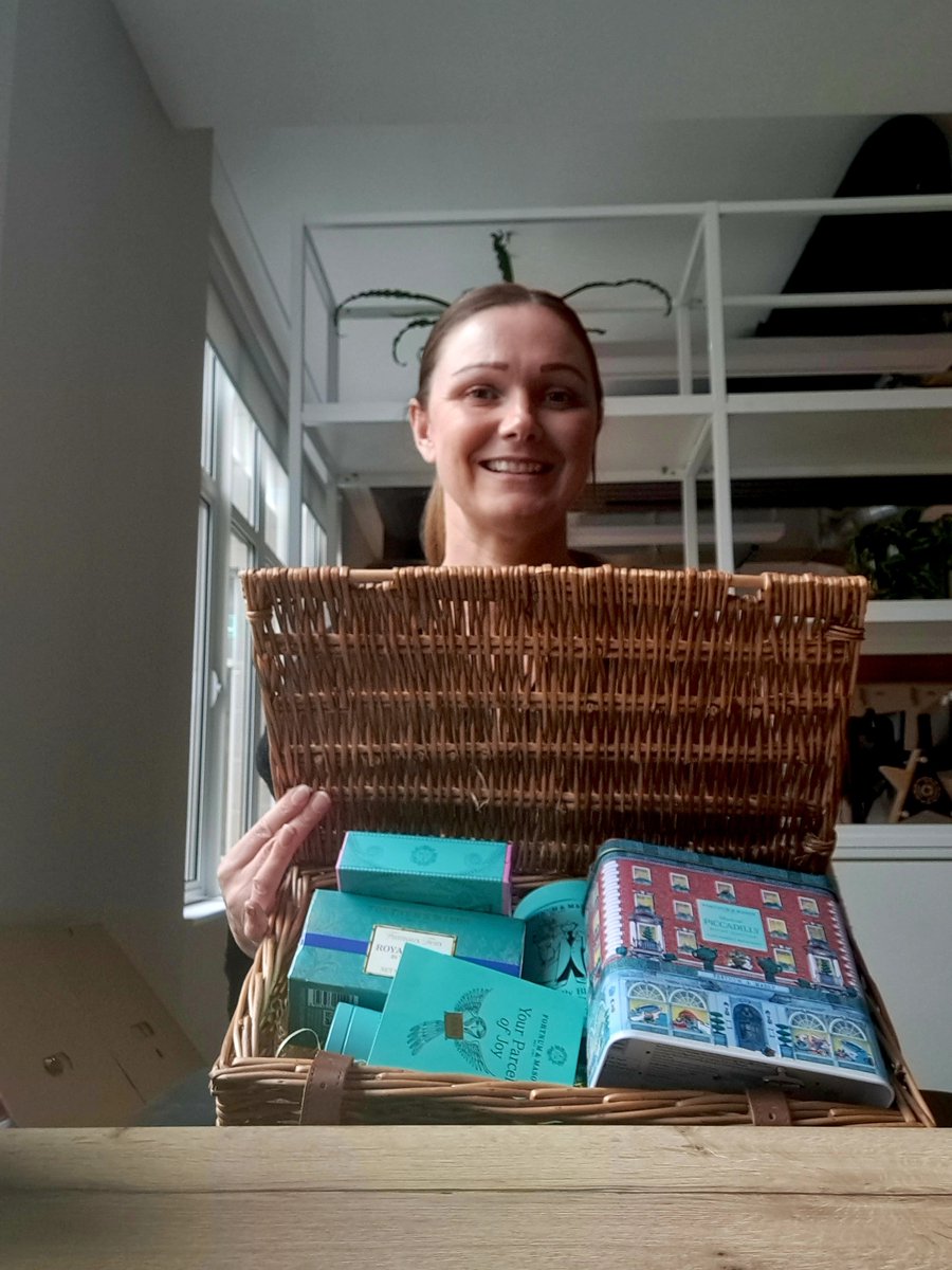 Each quarter, all of our SearchFlow Champions go into a draw to win a prize.

🌟 Congratulations to our October winner, Ceri Burns <a href="/BrabnersLLP/">Brabners</a>, who has won a Fortnum and Mason Hamper!

Find out more about the #SearchFlowChampion scheme here &gt; hubs.la/Q03PQN1F0