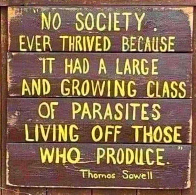 <a href="/EstieMaddie/">Maddie Evans</a>