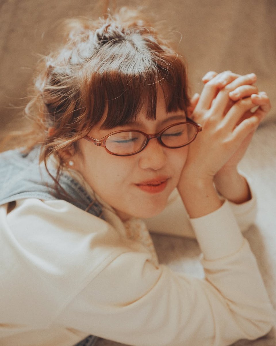 You deserve so much more. And it breaks my heart to see you settle for less :((