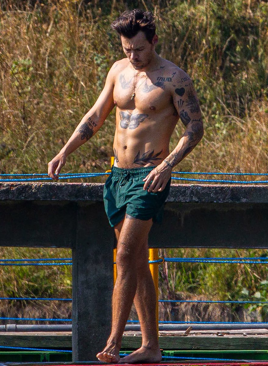 “who remembers” “whore members” IM A WHORE WHO REMEMBERS