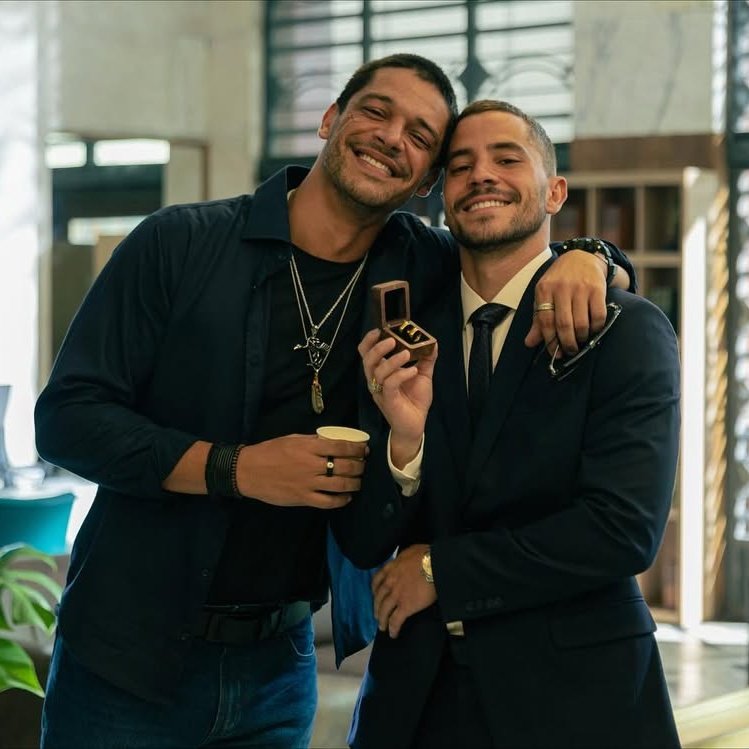 lamogliaboy's tweet photo. amei tanto a irmandade do profeta e do nelinho. a forma como o nelinho sempre protege o profeta em qualquer situação é linda! pelo menos tivemos esses dois como irmãos "saudáveis" um com o outro.

#osdonosdojogo https://t.co/mP4bPoqCUO