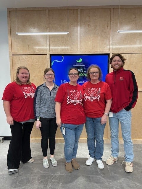 CSB_Indiana's tweet image. CSB is committed to our communities, and there&apos;s no exception when it comes to our Knightstown team! Last week, they donned their Knightstown High School Panthers shirts to cheer on their hardworking local athletes.
*
Citizens State Bank. Member FDIC.